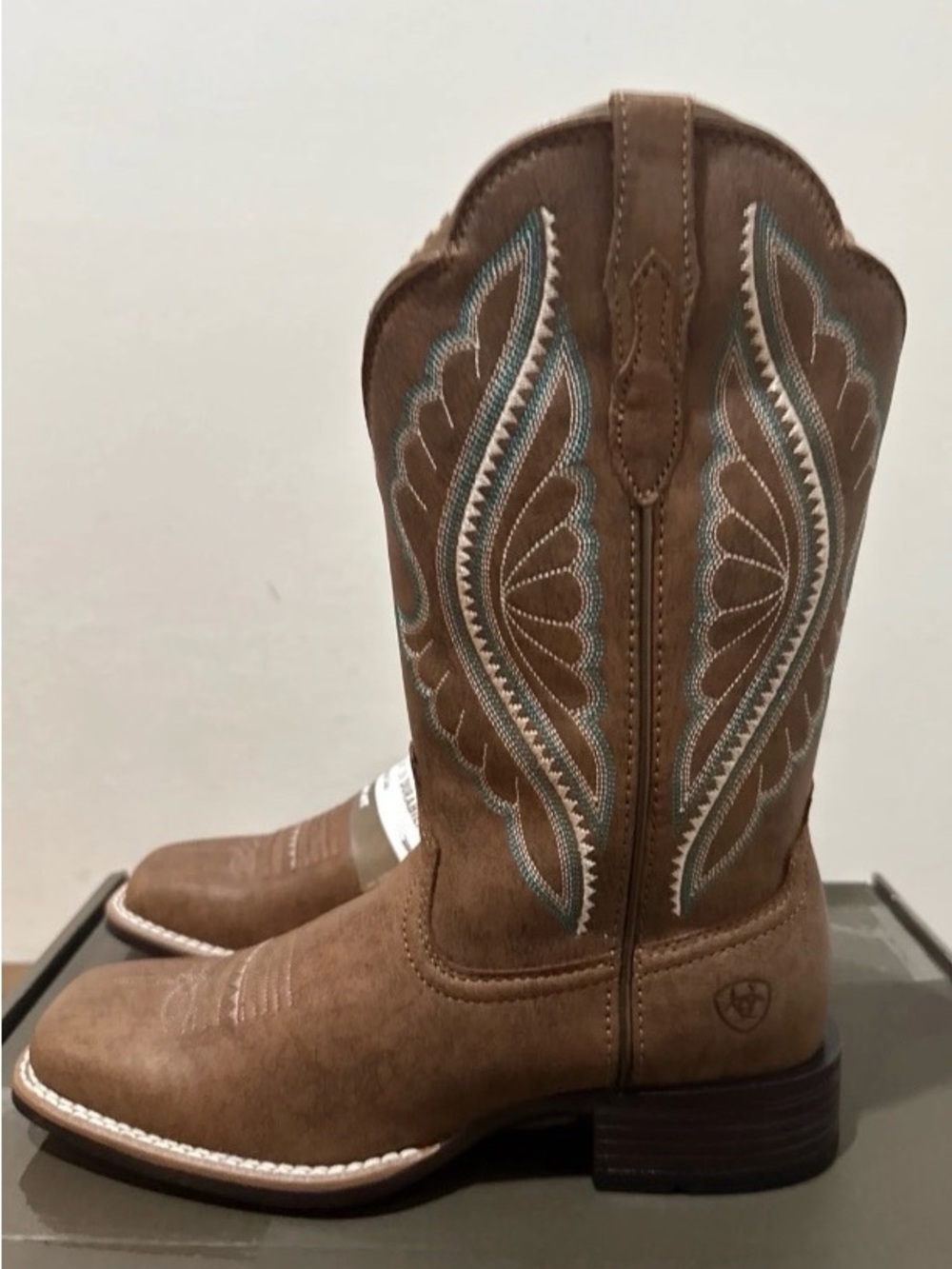 Ariat Women's prime time Cowboy Boots